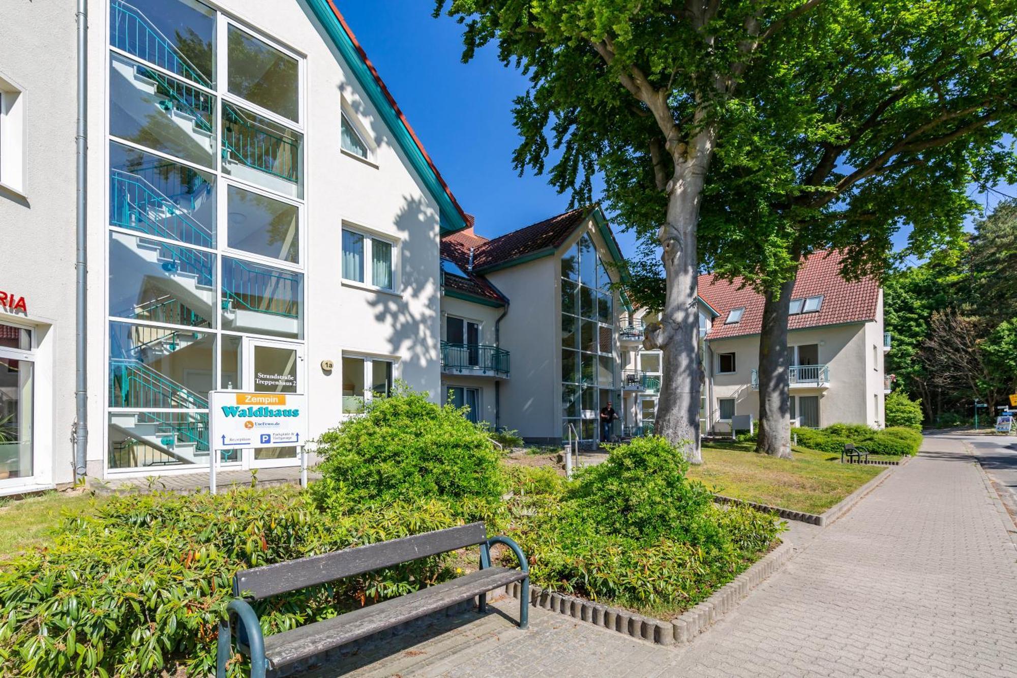 "Ab Zum Strand" Ferienwohnung Mit Balkon Цемпин Екстериор снимка