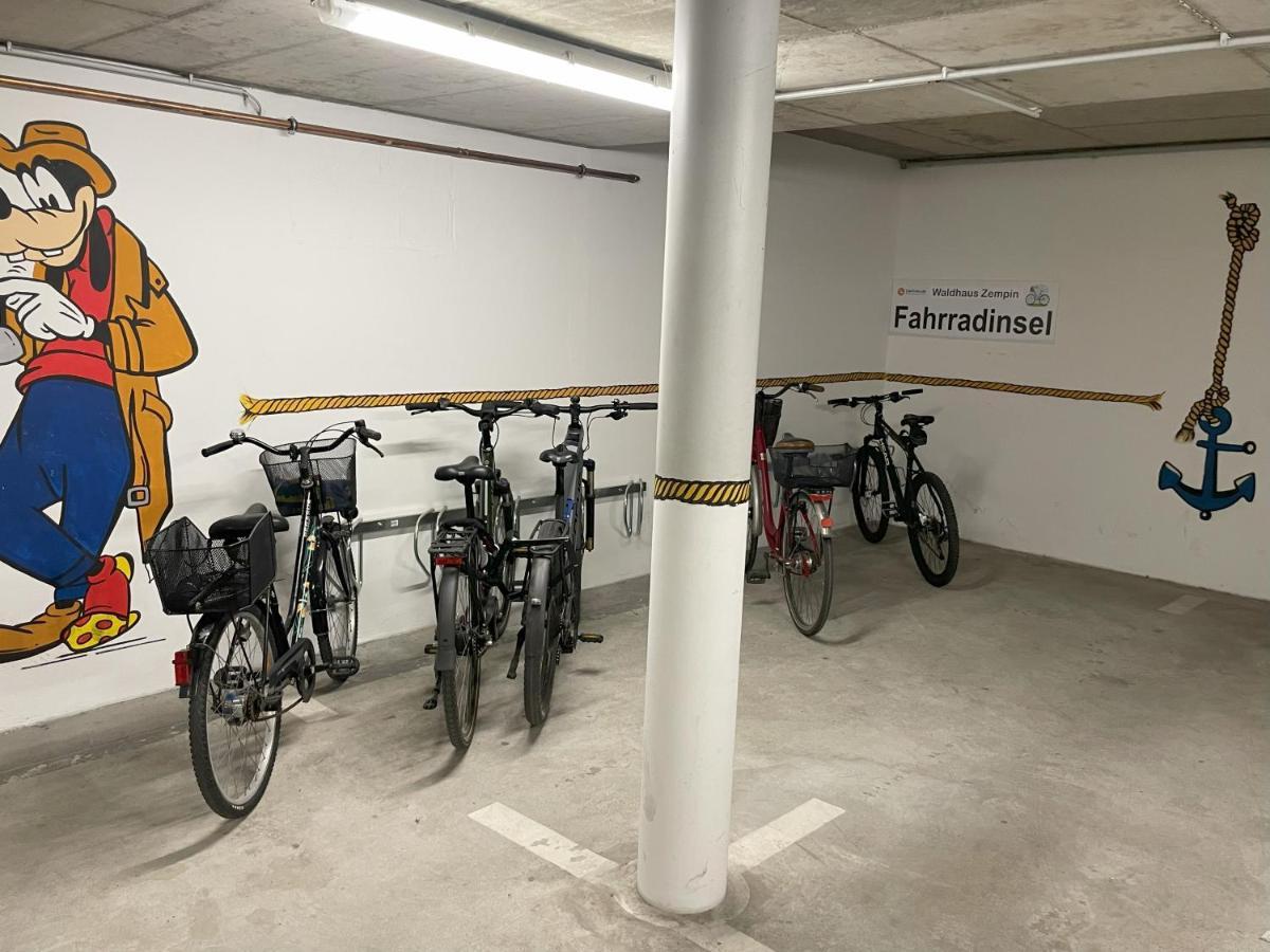 "Ab Zum Strand" Ferienwohnung Mit Balkon Цемпин Екстериор снимка