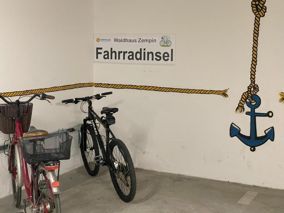 "Ab Zum Strand" Ferienwohnung Mit Balkon Цемпин Екстериор снимка